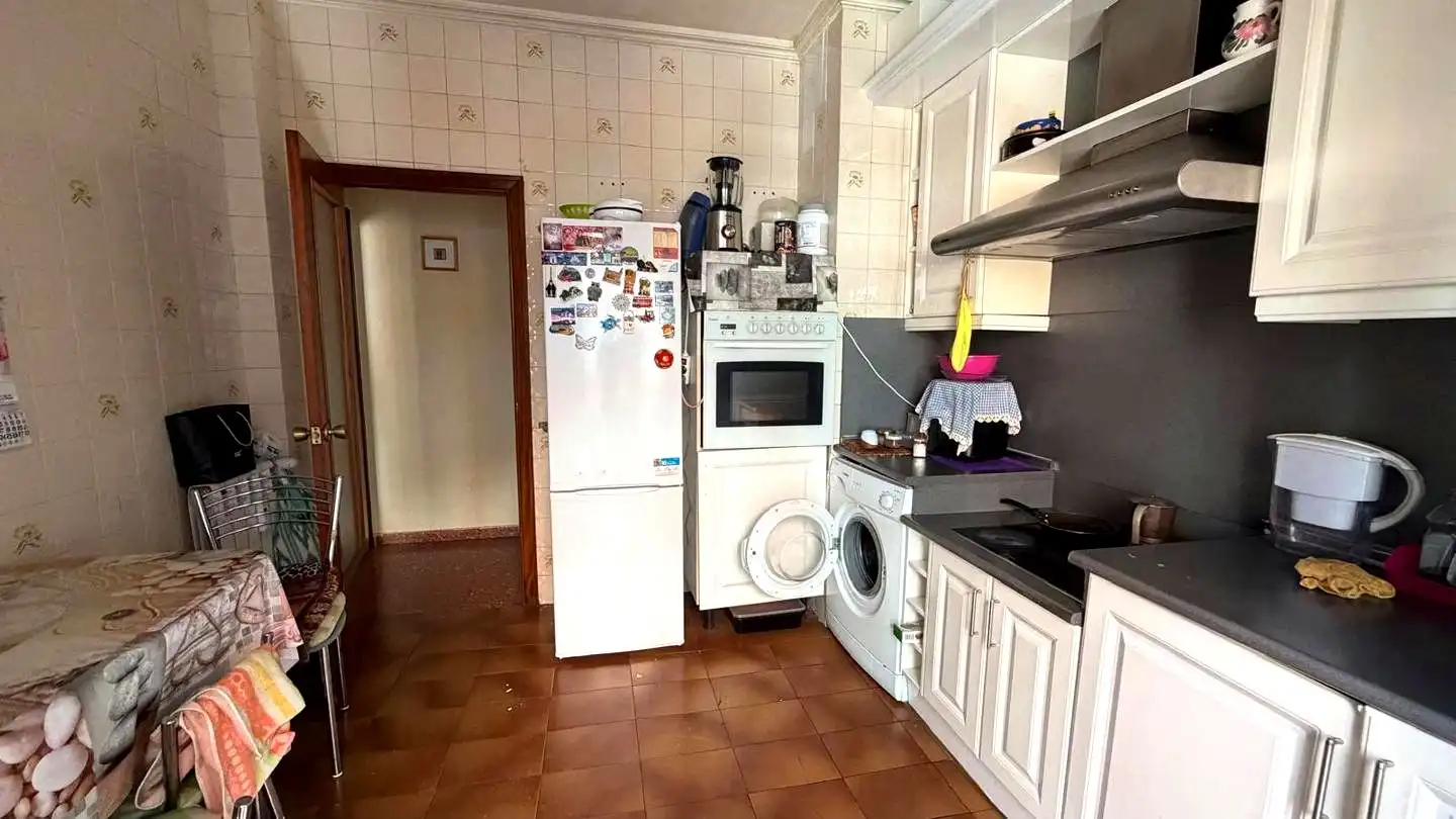 Cocina de Piso en venta en  Logroño con Calefacción, Terraza y Amueblado