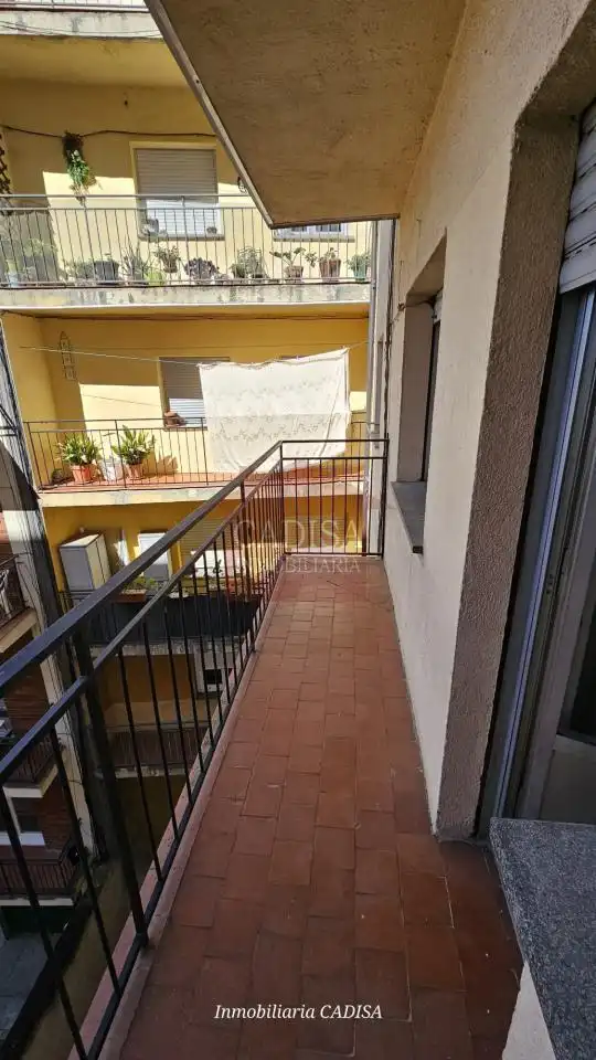 Terrassa de Pis per a compartir en Salamanca amb Calefacció, Traster i Moblat