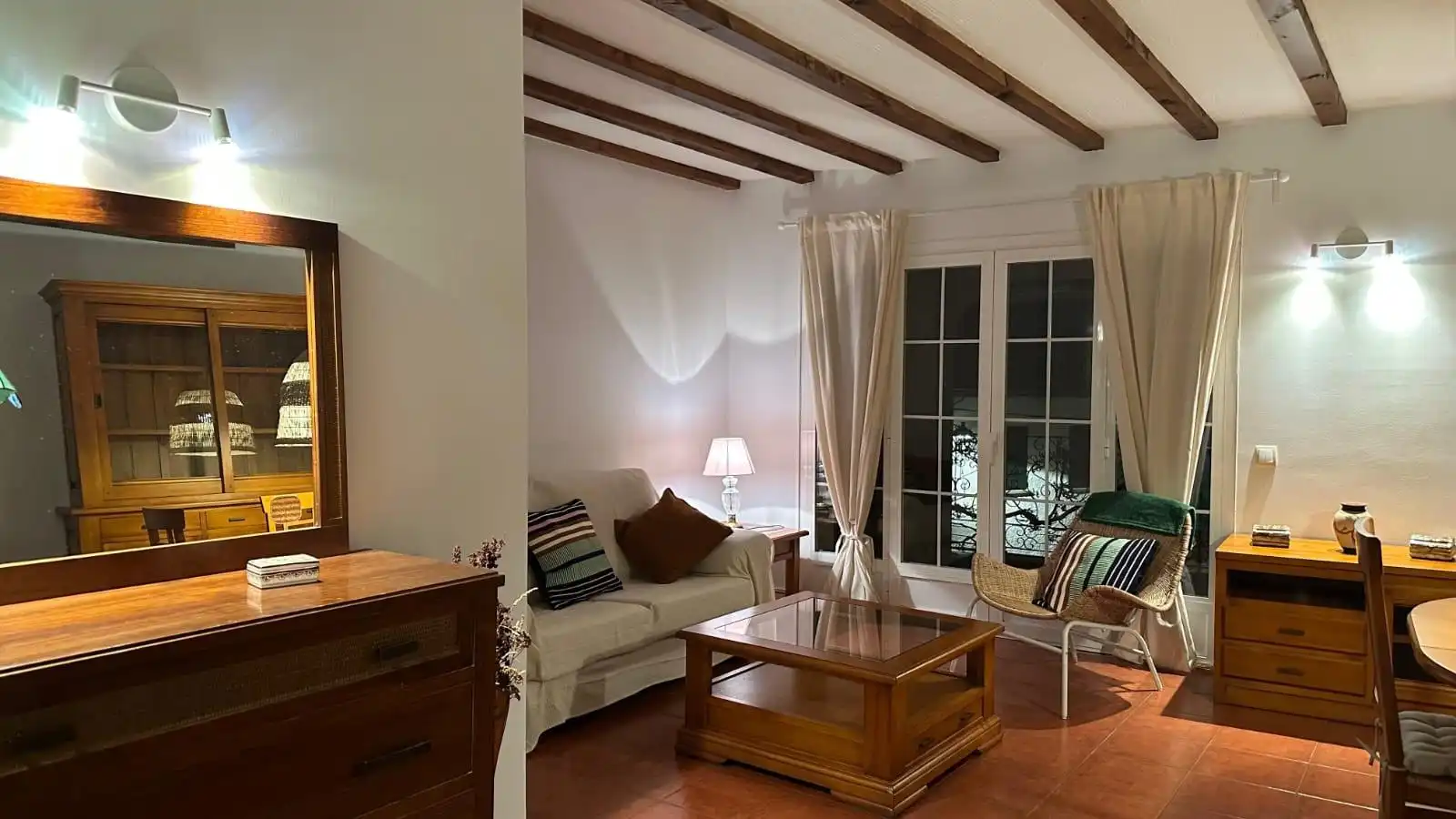 Sala de estar de Piso de alquiler en Miraflores de la Sierra con Calefacción y Amueblado