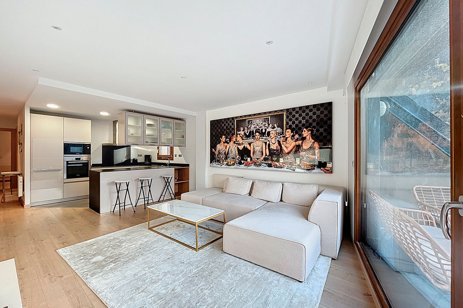 Sala d'estar de Apartament en venda en Escaldes – Engordany amb Aire condicionat, Terrassa i Traster