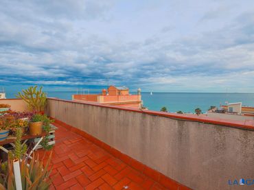 Penthouse zum Verkauf in Ciutat Vella