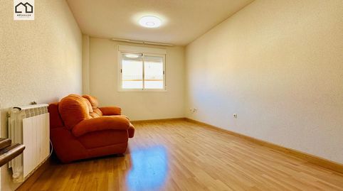 Foto 3 de Piso en venta en Santa Olalla, Toledo