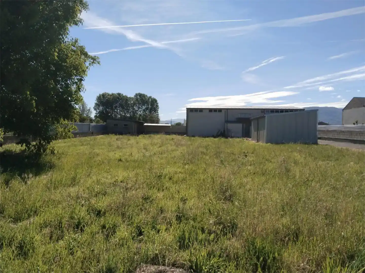Terreno en venta en Carracedelo