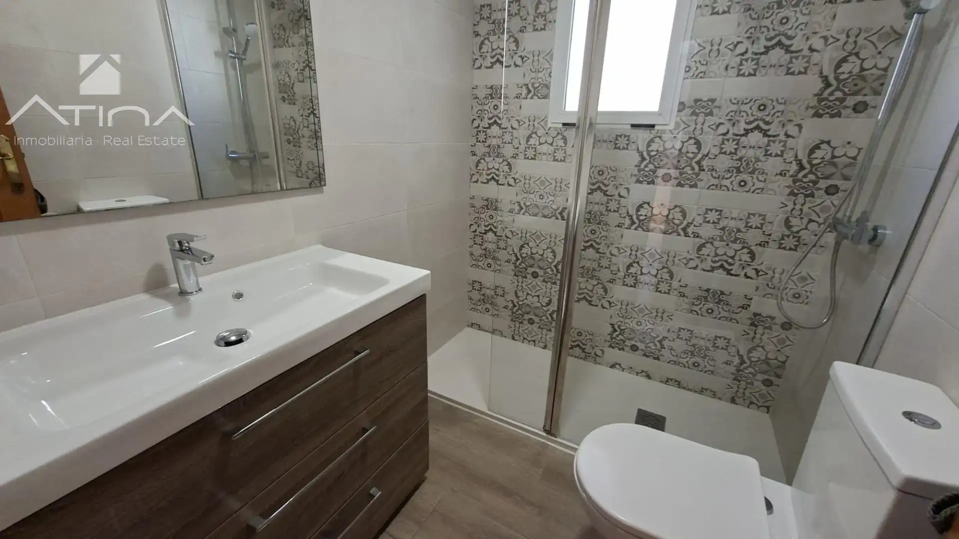 Bathroom of Apartments for sale in Daimús  with Air Conditioner, Heating and Terrace