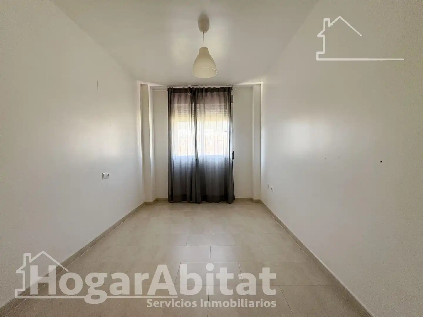 Dormitori de Àtic en venda en Vilallonga / Villalonga amb Terrassa, Balcó i Piscina comunitària