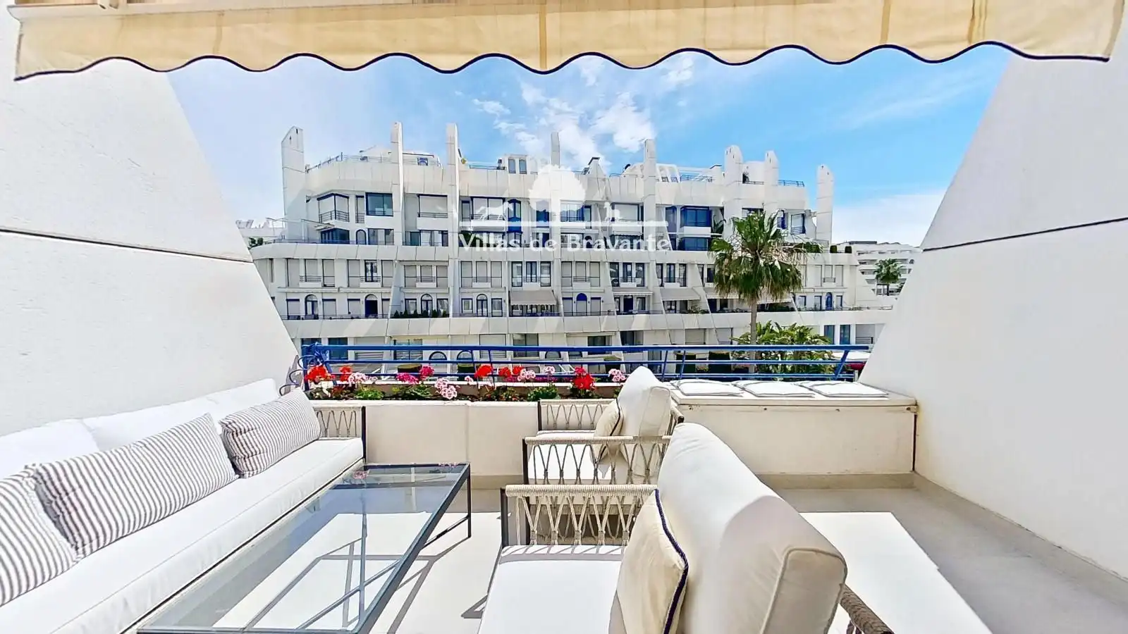 Terraza de Dúplex en venta en Marbella con Aire acondicionado, Calefacción y Parquet