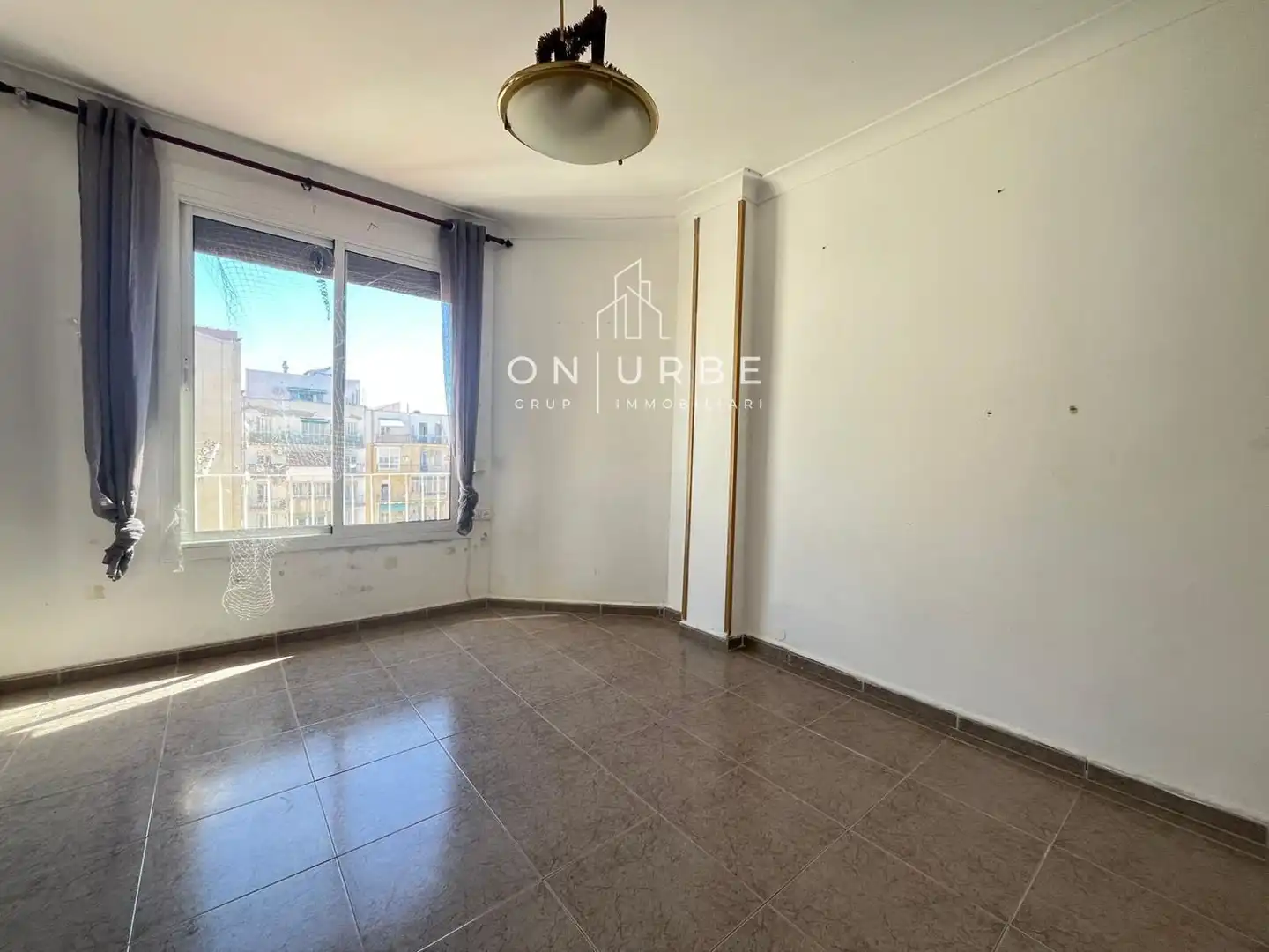 Piso en venta en CALLE D'ENTENÇA, La Nova Esquerra de l'Eixample
