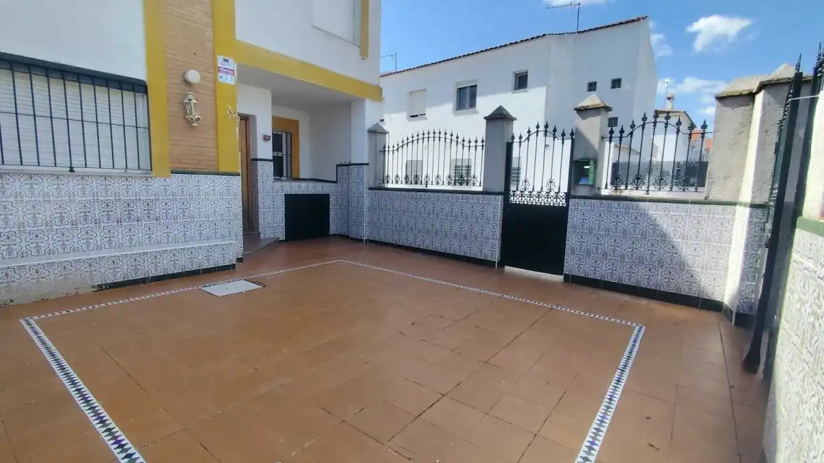 Maison mitoyenne à vendre à BULEVAR DE LOS AZAHARES 112, imagen 2