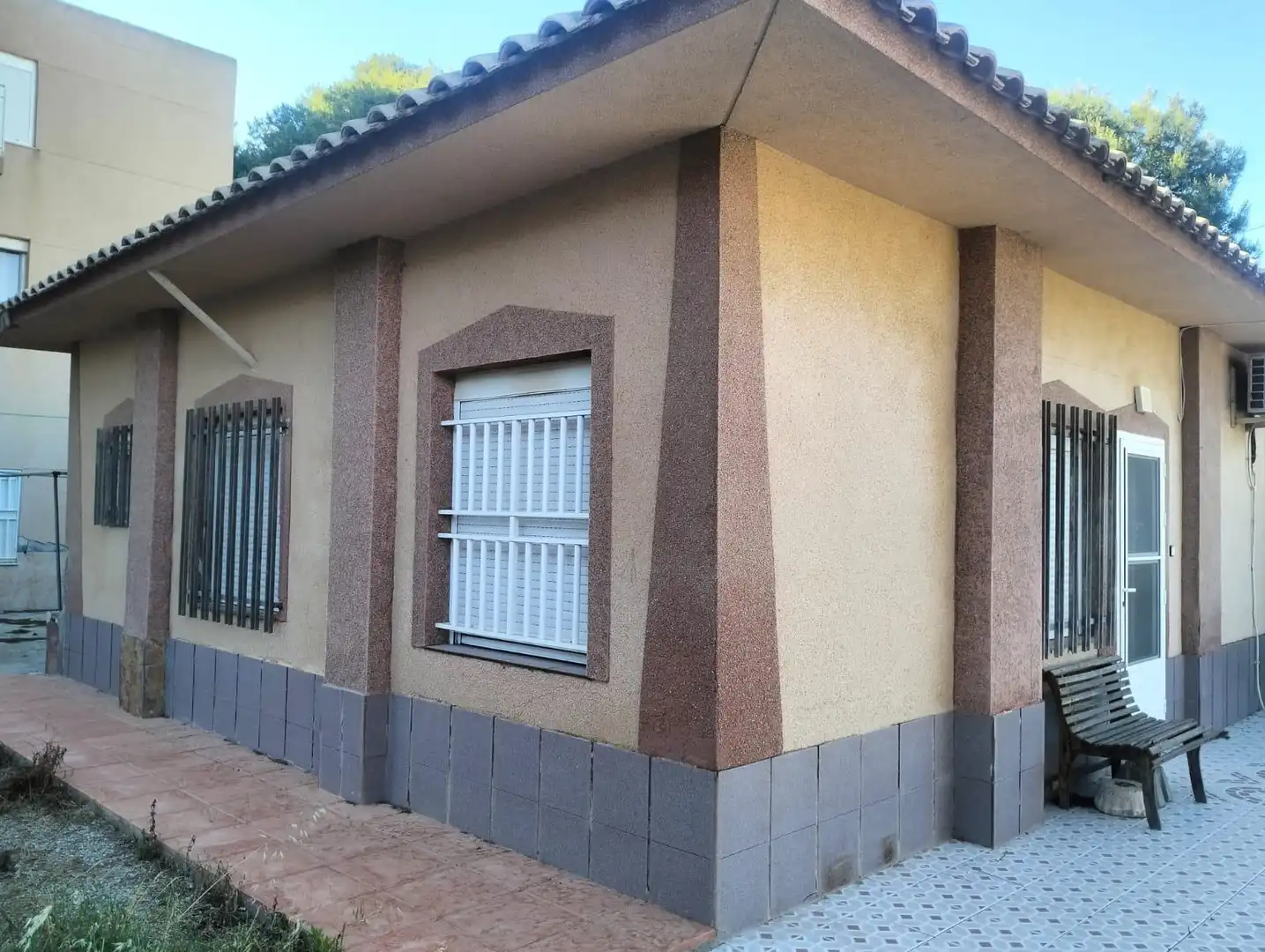 Vista exterior de Casa o chalet en venta en Cartagena con Aire acondicionado, Jardín privado y Terraza