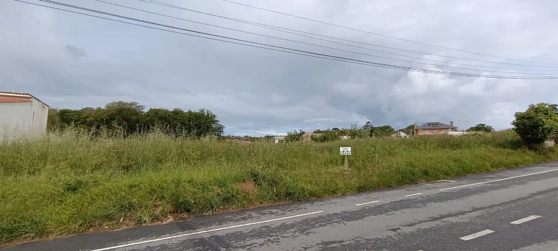 Residencial en venta en Oleiros