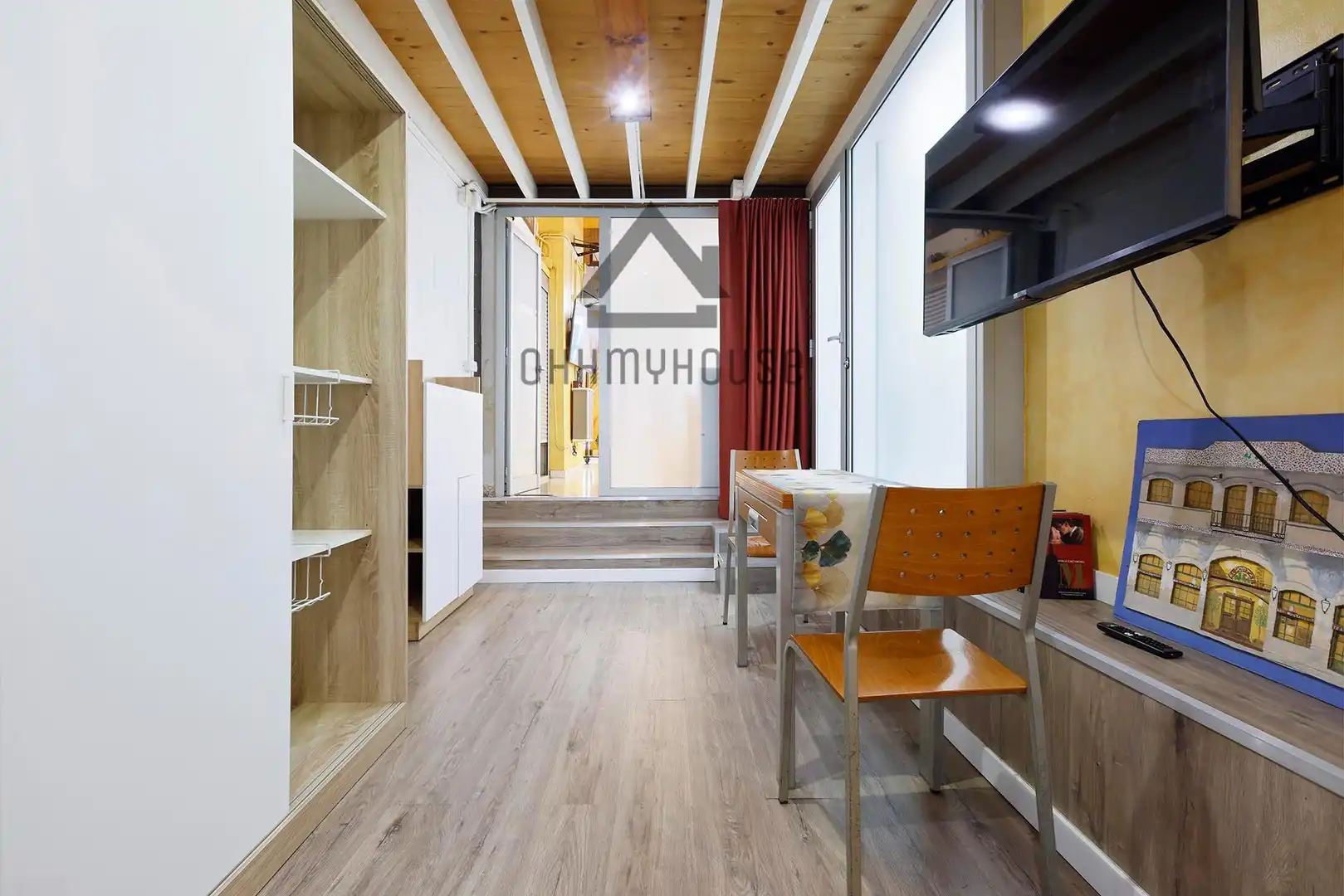 Living room of Duplexes for sale in Barcelona  with Air Conditioner, Parquet flooring and Terrace
