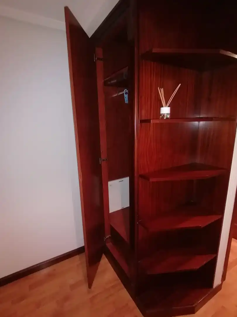 Habitación de Piso en venta en Gijón  con Calefacción, Terraza y Trastero