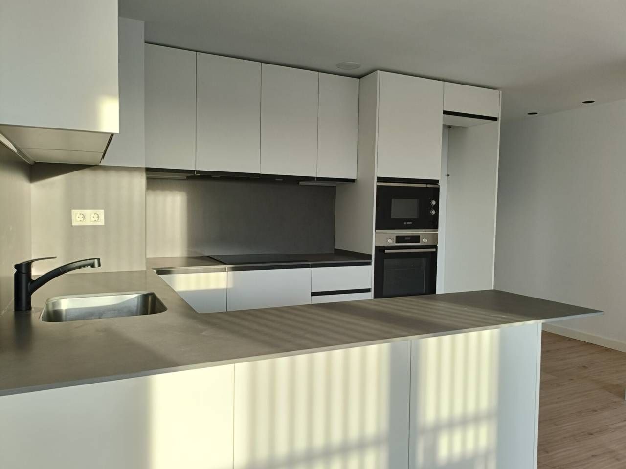 Kitchen of Duplex for sale in Granollers  with Air Conditioner, Heating and Parquet flooring