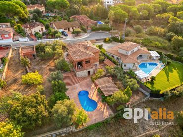 Villa avec piscine à vendre à Navarra