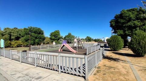 Foto 3 de Residencial en venta en C. Encina, Sanlúcar la Mayor, Sevilla