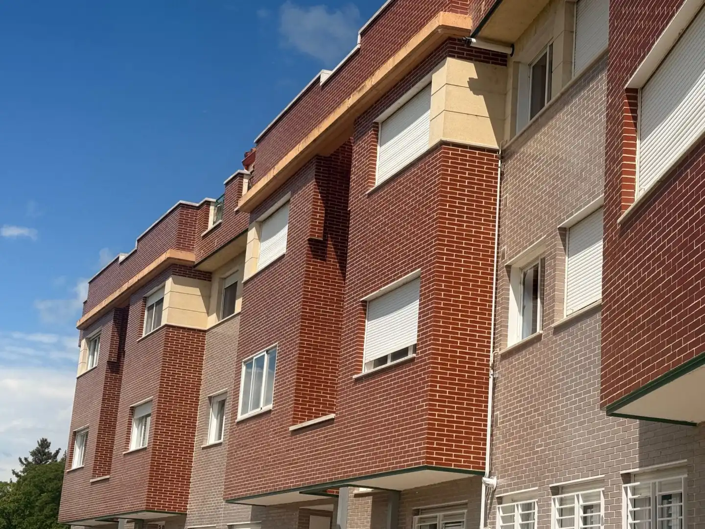 Vista exterior de Piso en venta en Palencia con Calefacción y Terraza