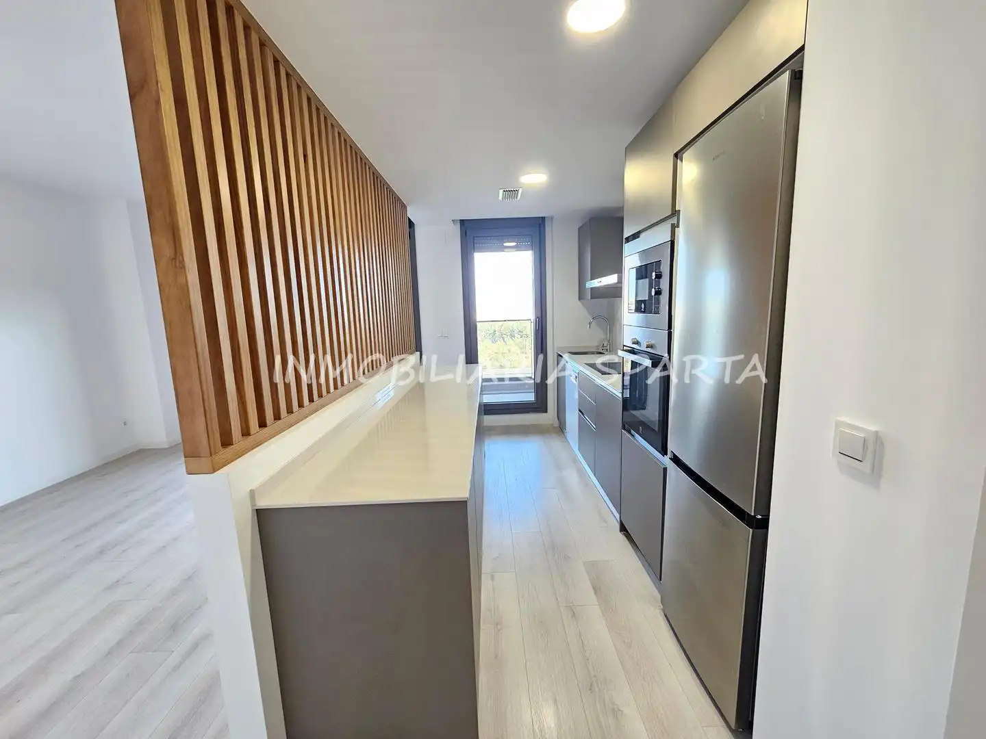 Kitchen of Flat for rent in Tomares  with Air Conditioner, Heating and Terrace