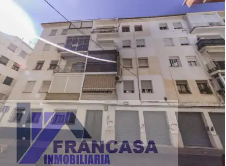 Vista exterior de Piso en venta en Motril