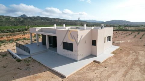Vivienda de Diseño con Vistas Infinitas