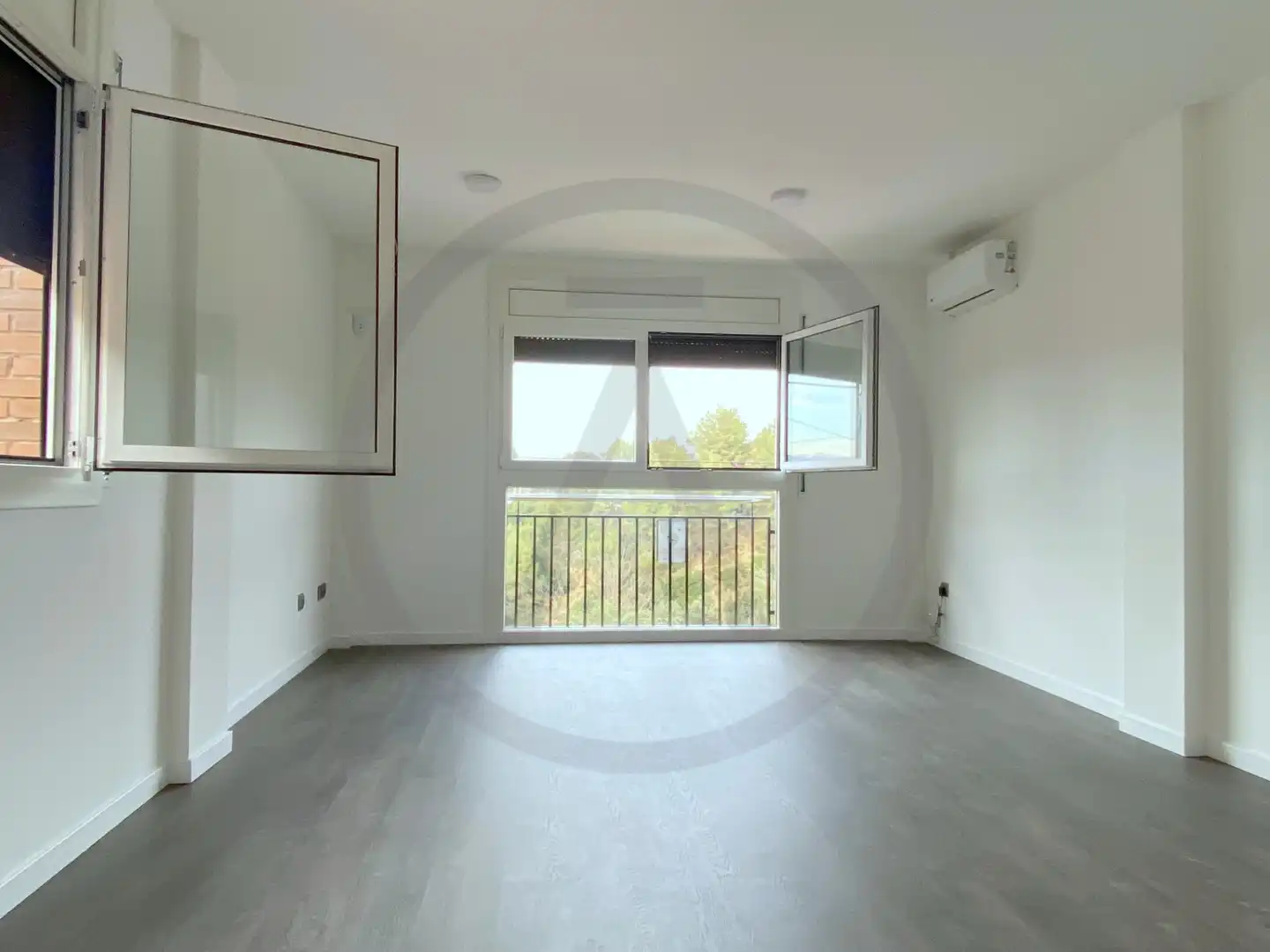 Habitación de Casa o chalet en venta en Terrassa con Aire acondicionado, Calefacción y Parquet