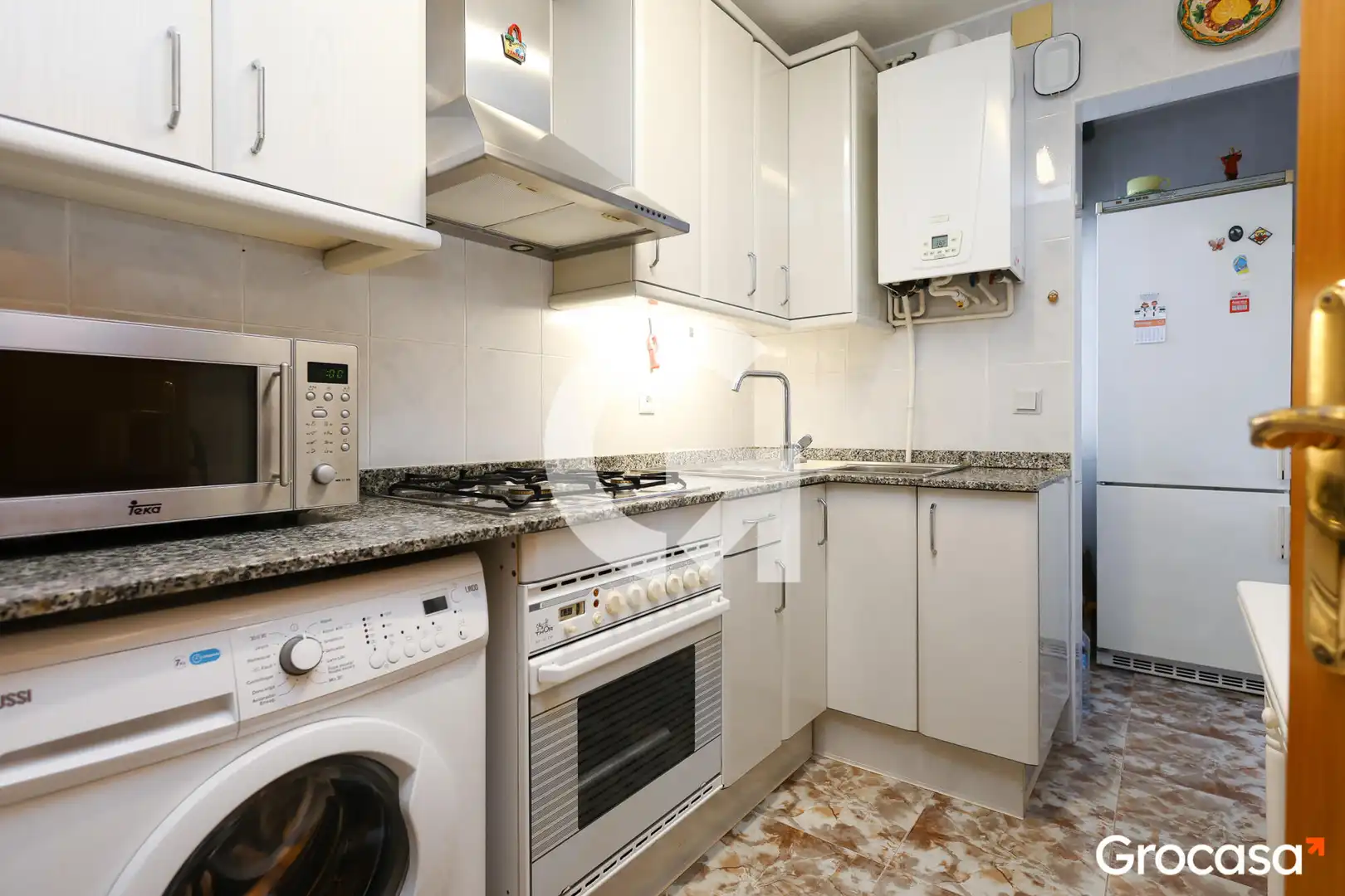 Kitchen of Flat for sale in Nou Barris