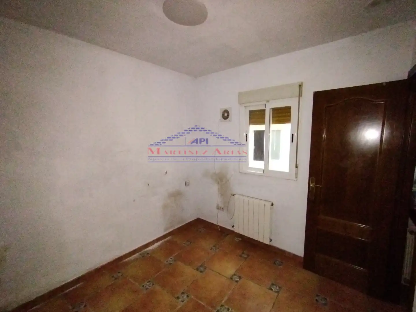 Casa adosada en venda en Cambil amb Terrassa