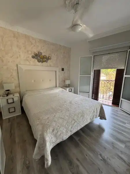 Habitación de Casa o chalet en venta en Lucena con Terraza, Trastero y Balcón
