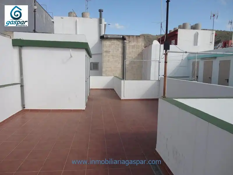 Terraza de Piso en venta en Santa Cruz de Tenerife con Amueblado, Horno y Lavadora