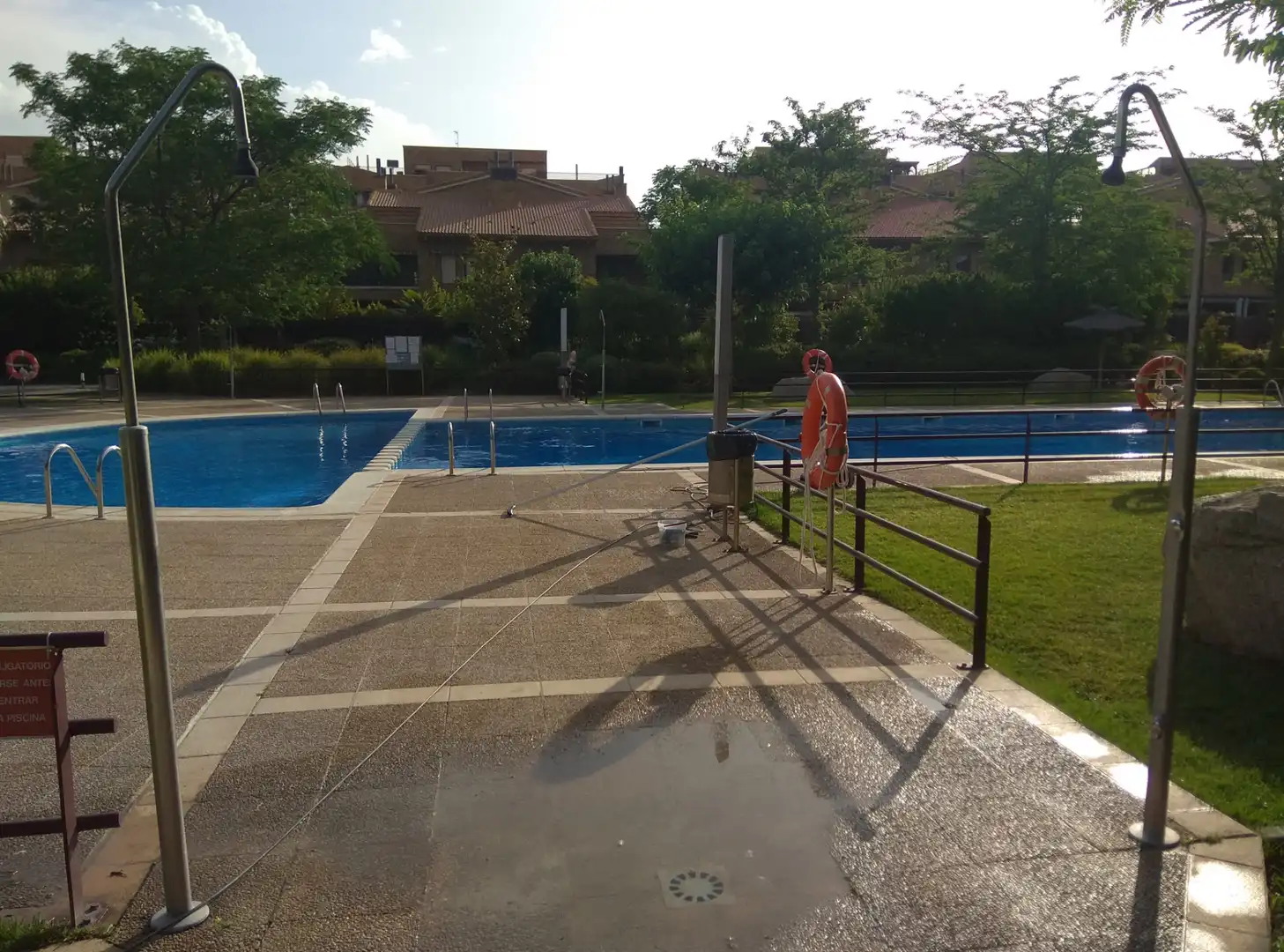 Piscina de Casa o chalet en venta en Zaragoza con Aire acondicionado, Jardín privado y Parquet