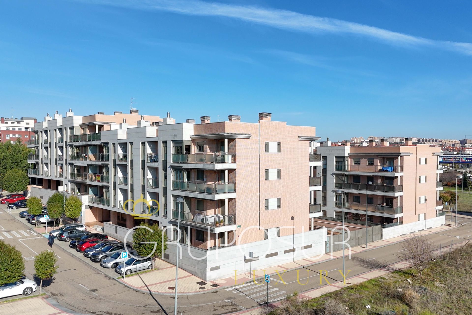 Vista exterior de Pis en venda en Arroyo de la Encomienda amb Aire condicionat, Calefacció i Jardí privat