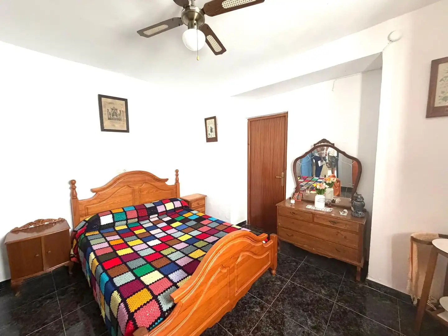 Bedroom of Houses for sale in Iznájar  with Terrace and Furnished