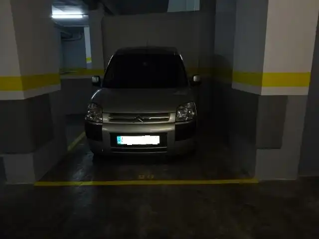 Parkplatz von Garage zum Verkauf in Barcelona