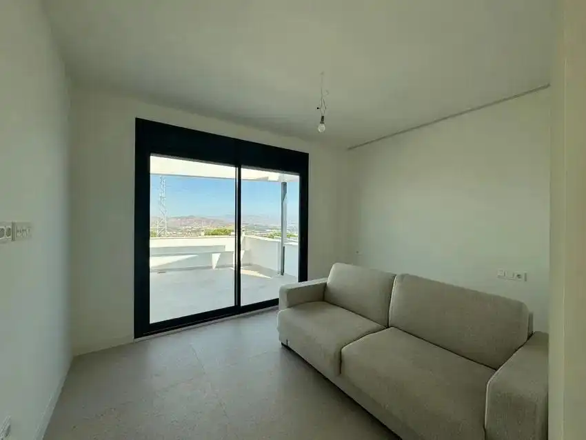 Chalet con terraza en venta en Pinos de Alhaurín - Periferia, imagen 37