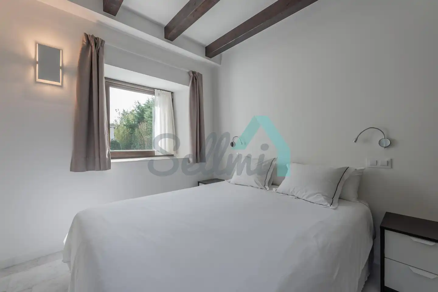 Dormitori de Casa o xalet en venda en Valdés - Luarca amb Calefacció, Jardí privat i Terrassa