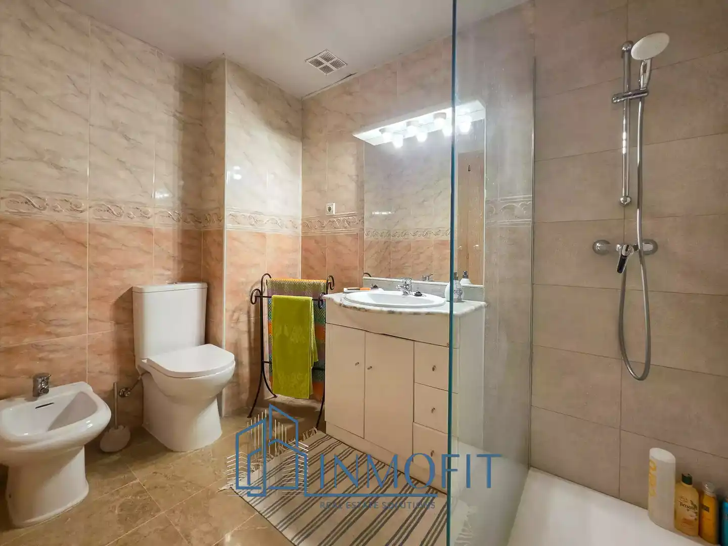 Flat with terrace for sale in C/ Vaticá, imagen 14