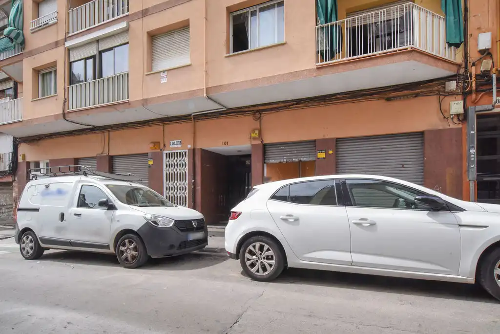 Parking de Piso en venta en Badalona