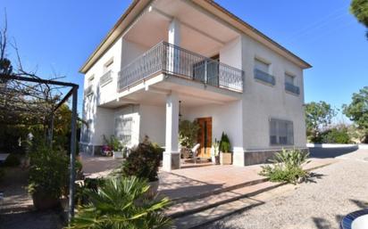 Vista exterior de Casa o xalet en venda en Mazarrón amb Calefacció, Jardí privat i Terrassa