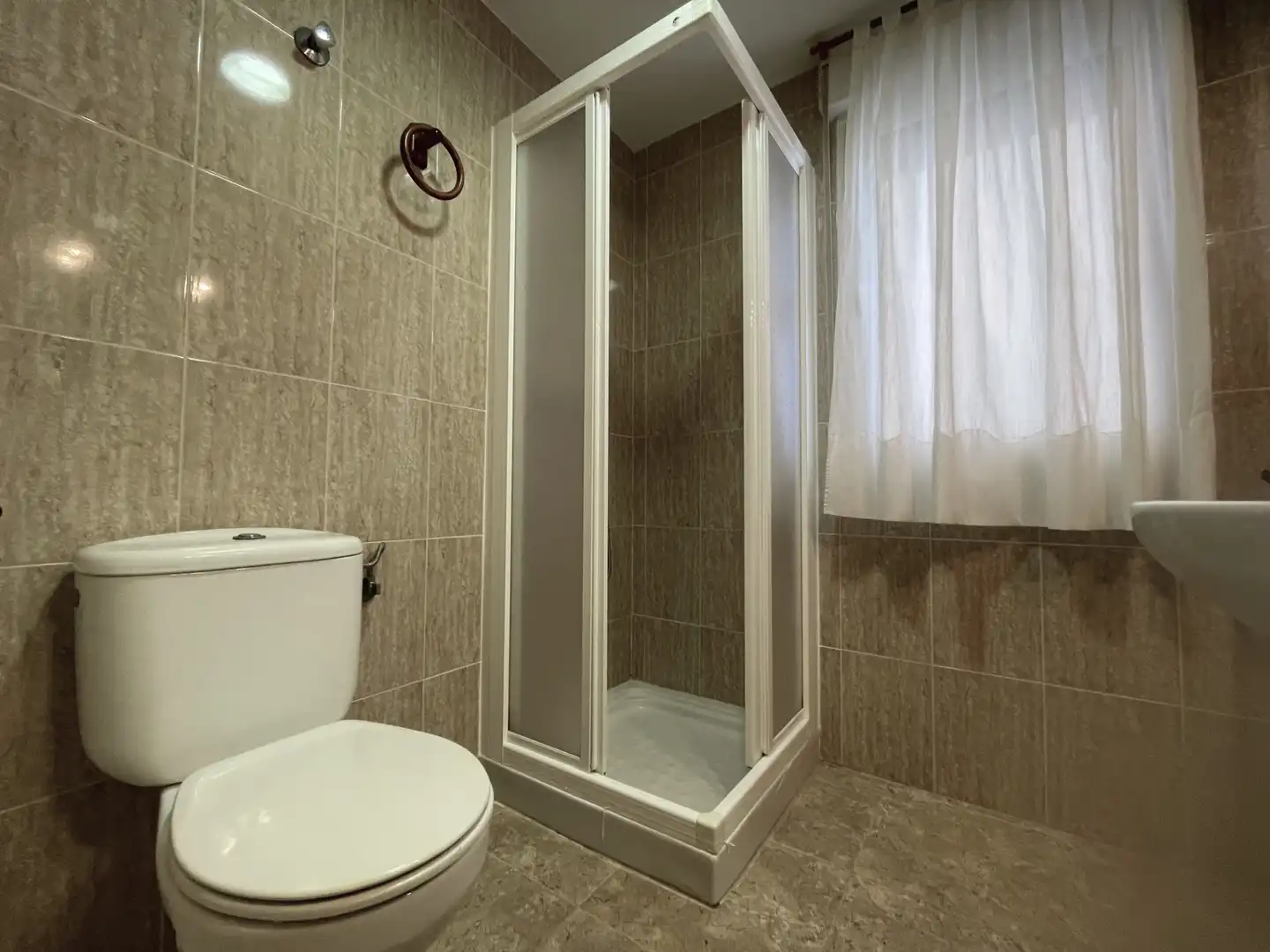Badezimmer von Wohnung zum Verkauf in La Manga del Mar Menor mit Klimaanlage, Terrasse und Möbliert