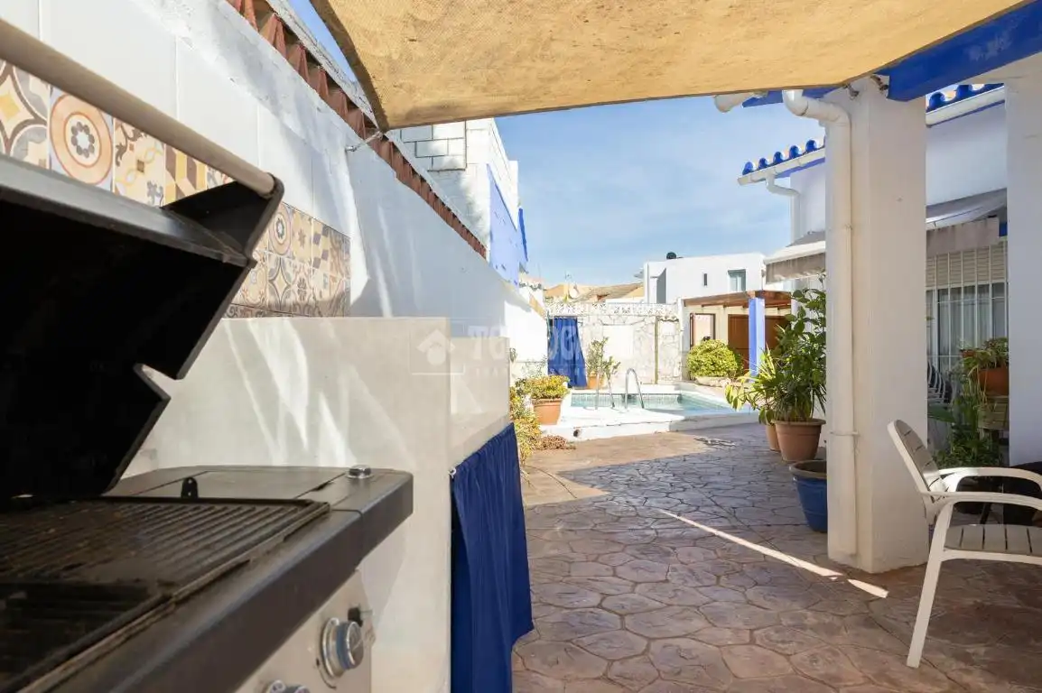 Casa amb piscina en venda a Río Real - Los Monteros, imagen 11