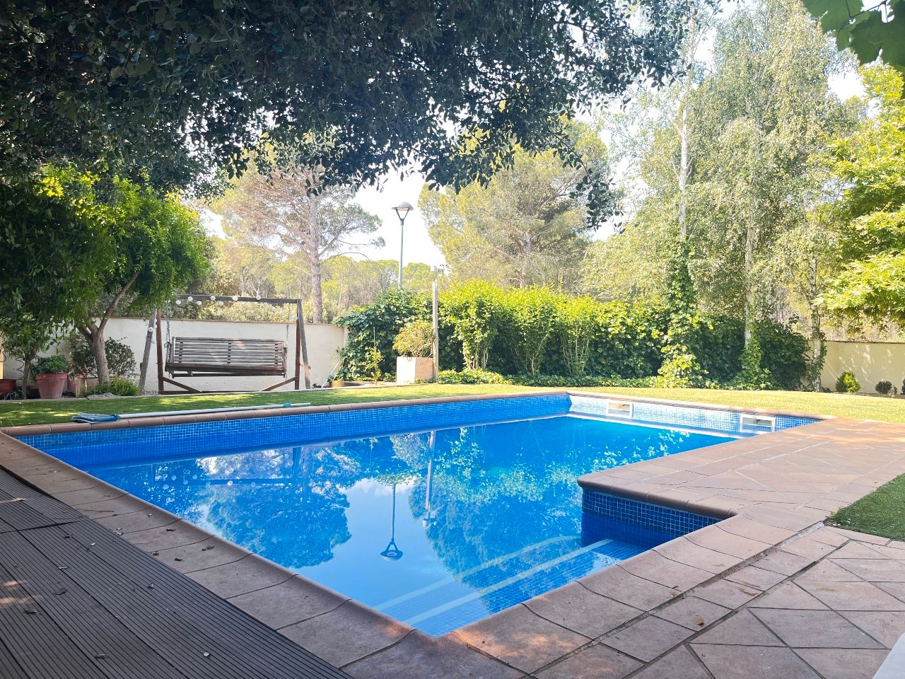 Piscina de Casa o xalet en venda en L'Escala amb Jardí privat, Terrassa i Traster