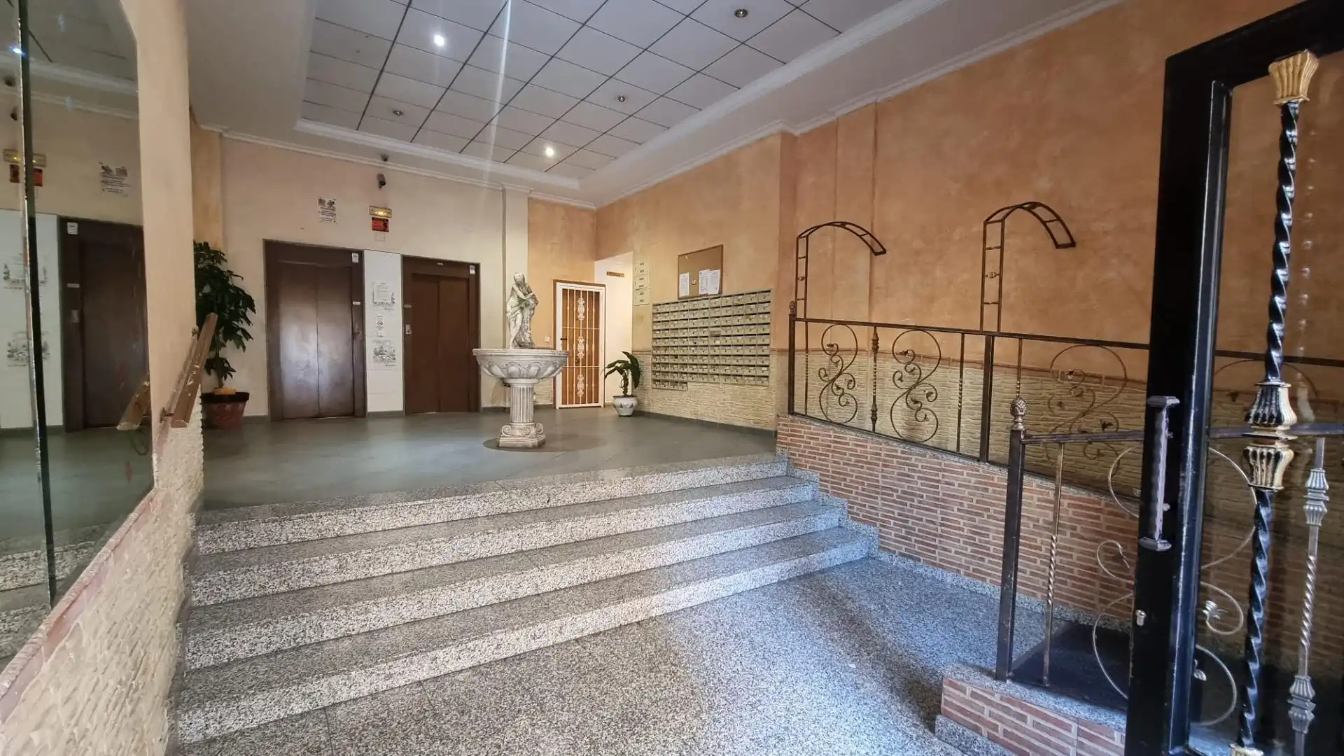 Apartament en venda a Calle La Loma, imagen 2