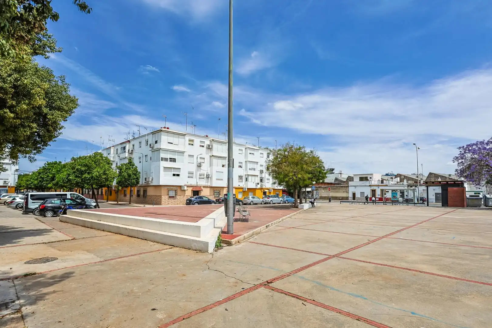 Exterior view of Flat for sale in Sevilla  with Air Conditioner and Balcony