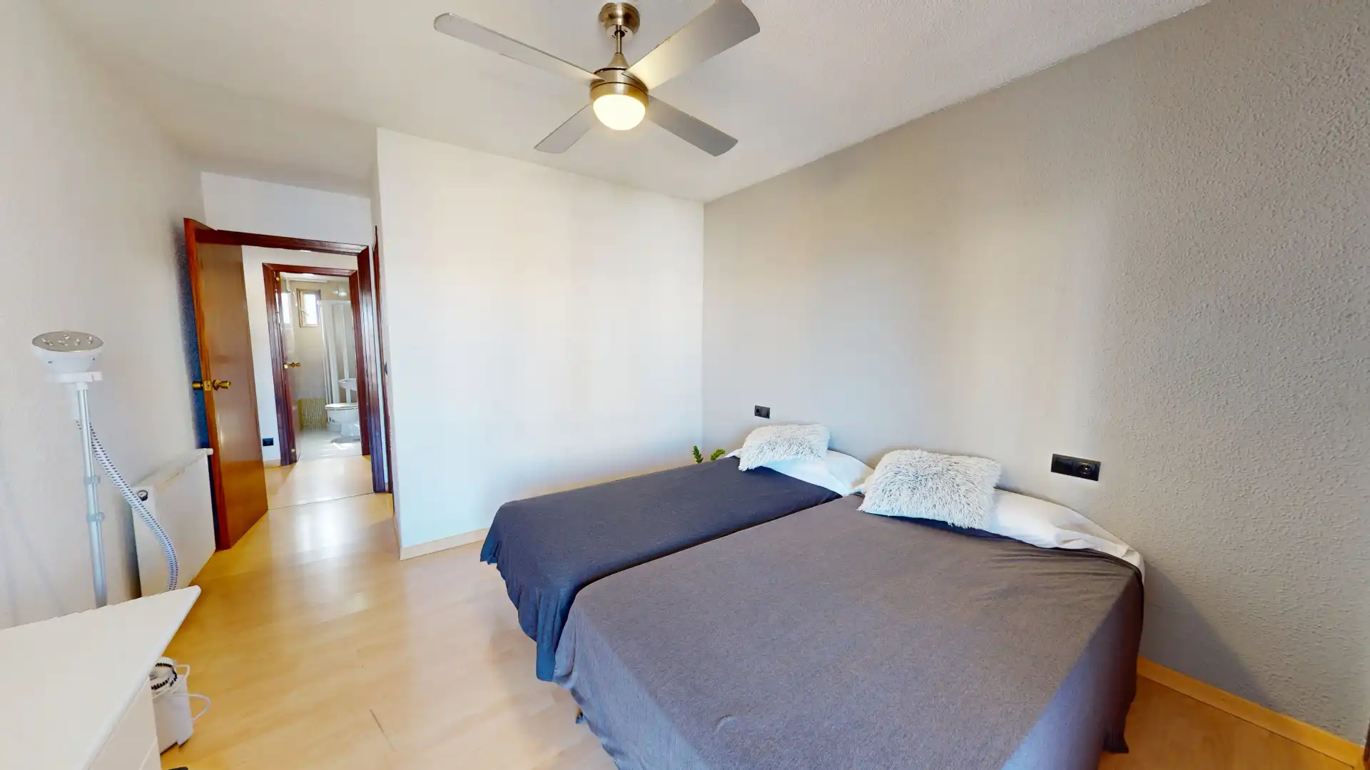 Bedroom of Flat for sale in Alicante / Alacant  with Heating, Terrace and Storage room