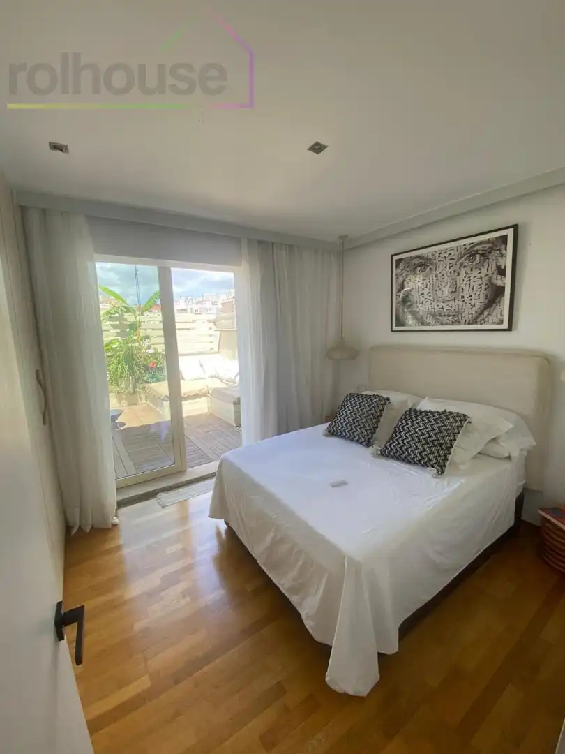 Habitación de Ático de alquiler en  Palma de Mallorca con Aire acondicionado, Calefacción y Parquet