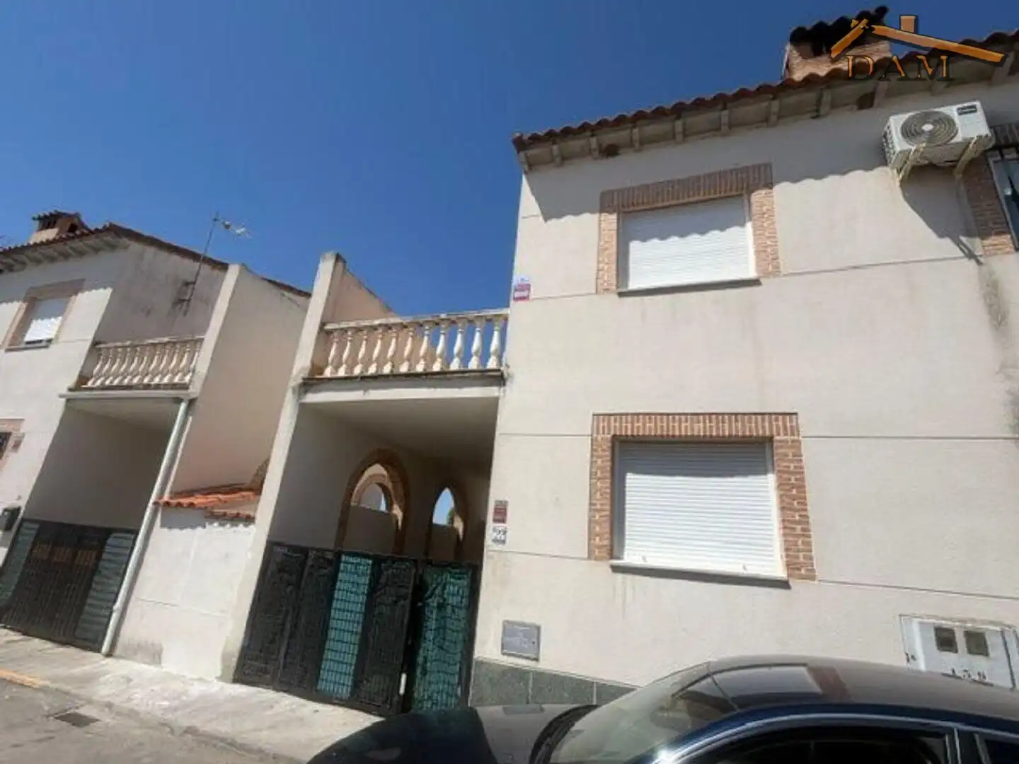 Vista exterior de Casa adosada en venta en Carmena