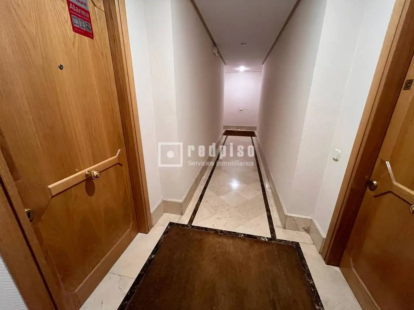Flat for sale in Madrid  with Air Conditioner, Heating and Private garden