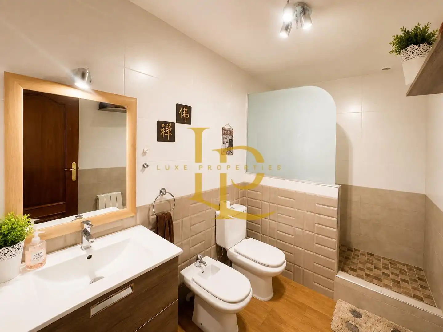 Baño de Casa adosada en venta en Castellbisbal con Aire acondicionado, Calefacción y Jardín privado