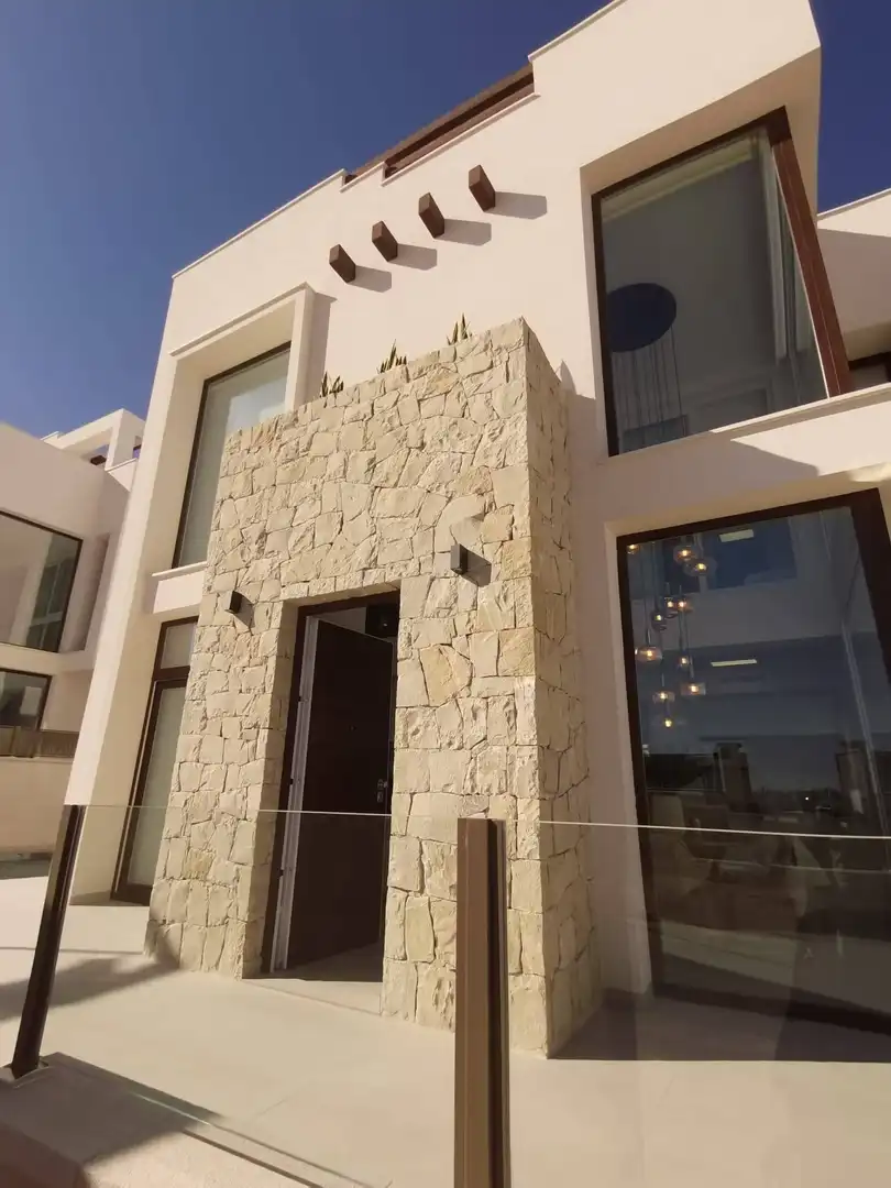 Chalet con piscina en venta en Rojales, imagen 4