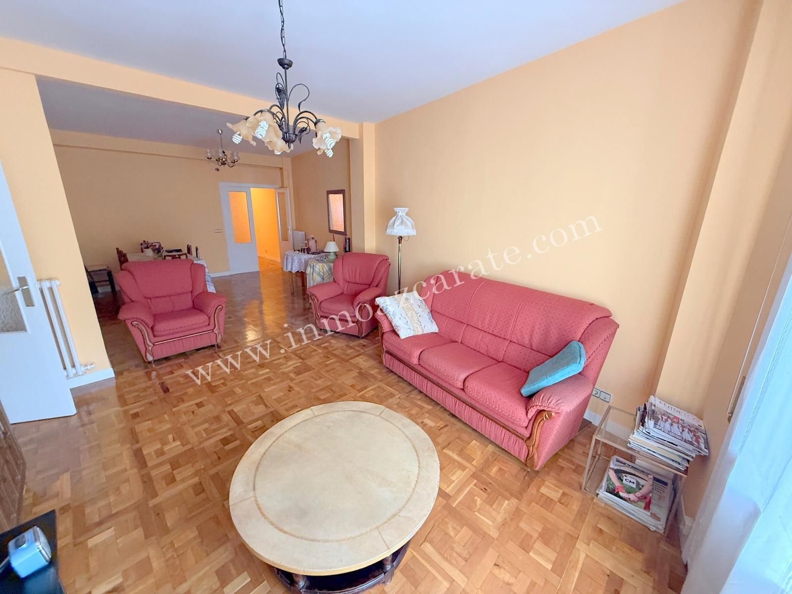 Living room of Flat for sale in Estella / Lizarra  with Heating, Parquet flooring and Balcony