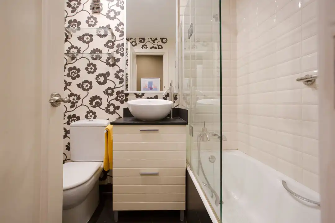 Baño de Piso en venta en Getxo  con Calefacción, Trastero y Amueblado